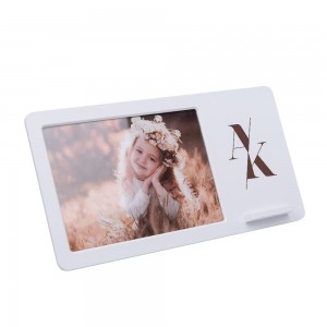 Wireless Charging 4" x 6" Picture Frame